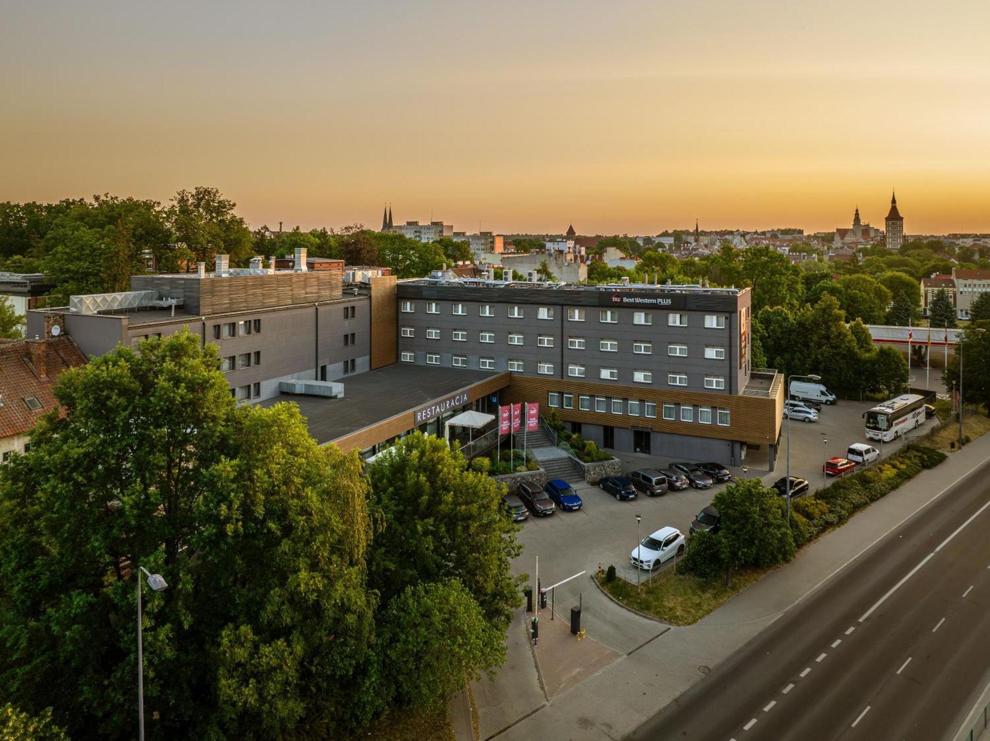 Western Olsztyn Old Town 3*