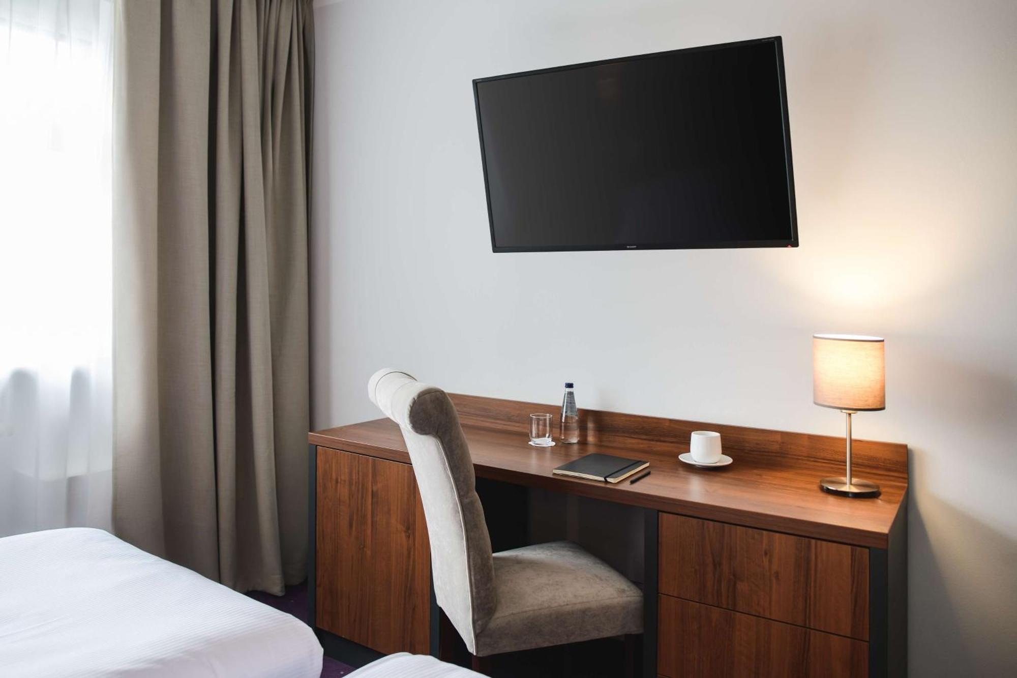 Western Olsztyn Old Town 3*